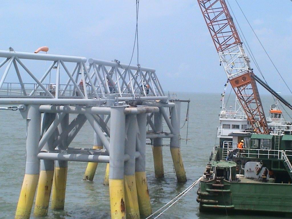 Lifting Barge